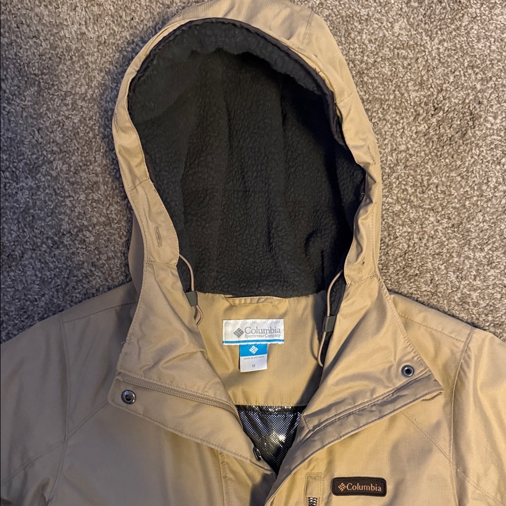 New Columbia Parka never worn Hood fleece lined Size M - Picture 2 of 4